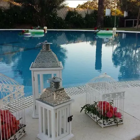 Hotel Pequeno Rocio 2*