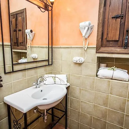 Pequeno Rocio Hotel 2*